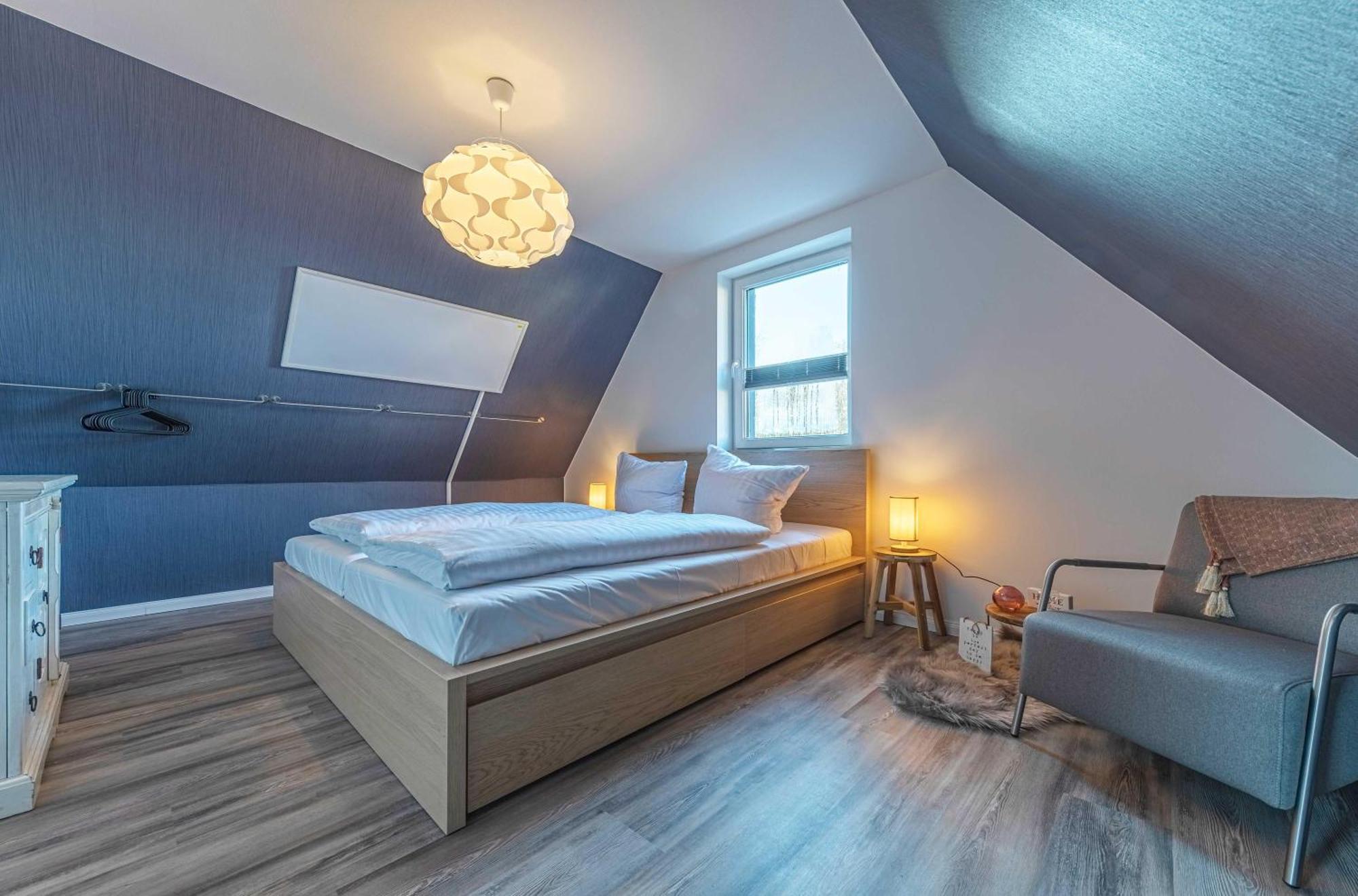 Ferienhaus Charlotta Mit Terrasse Варен Екстериор снимка
