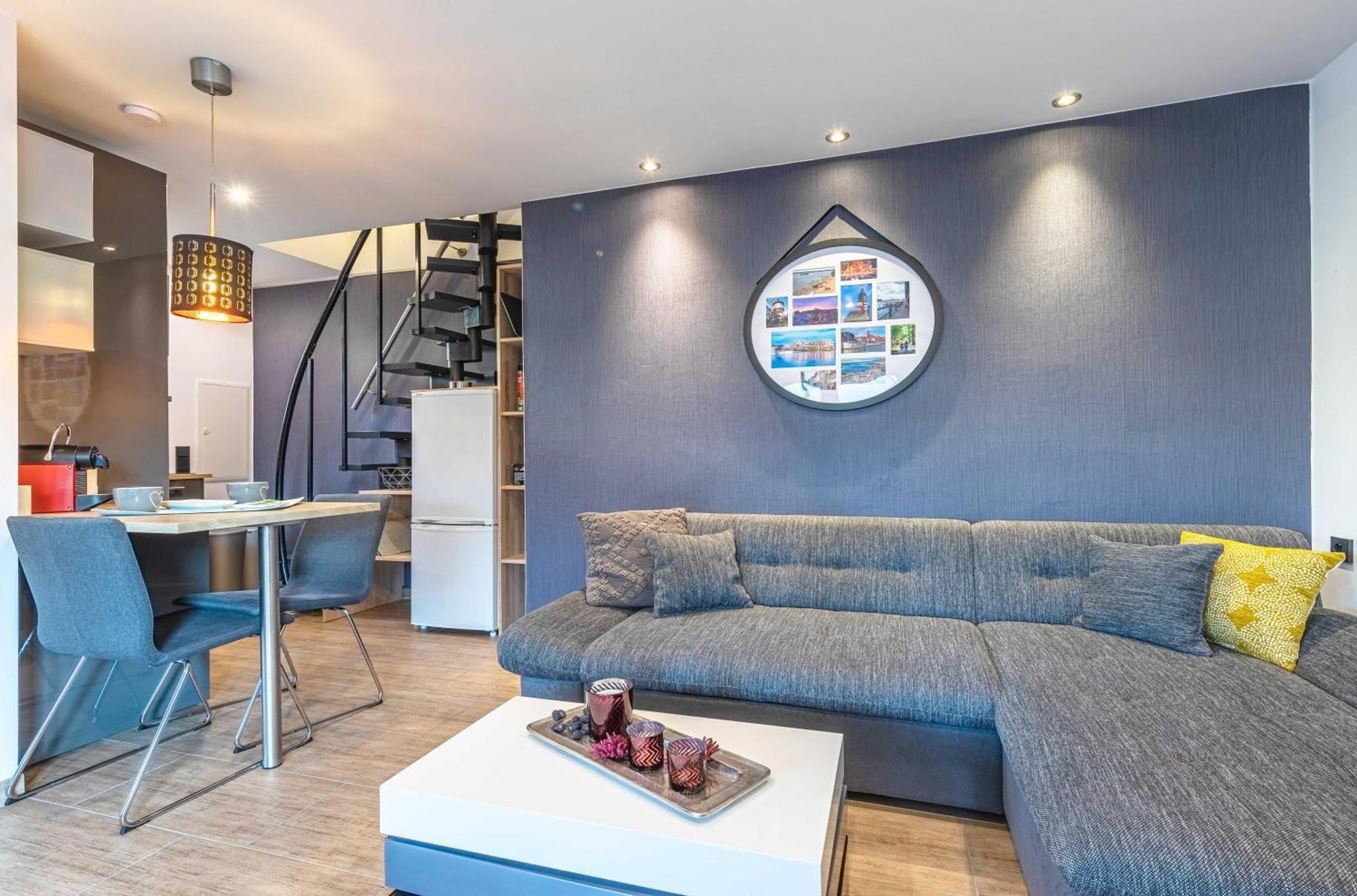 Ferienhaus Charlotta Mit Terrasse Варен Екстериор снимка