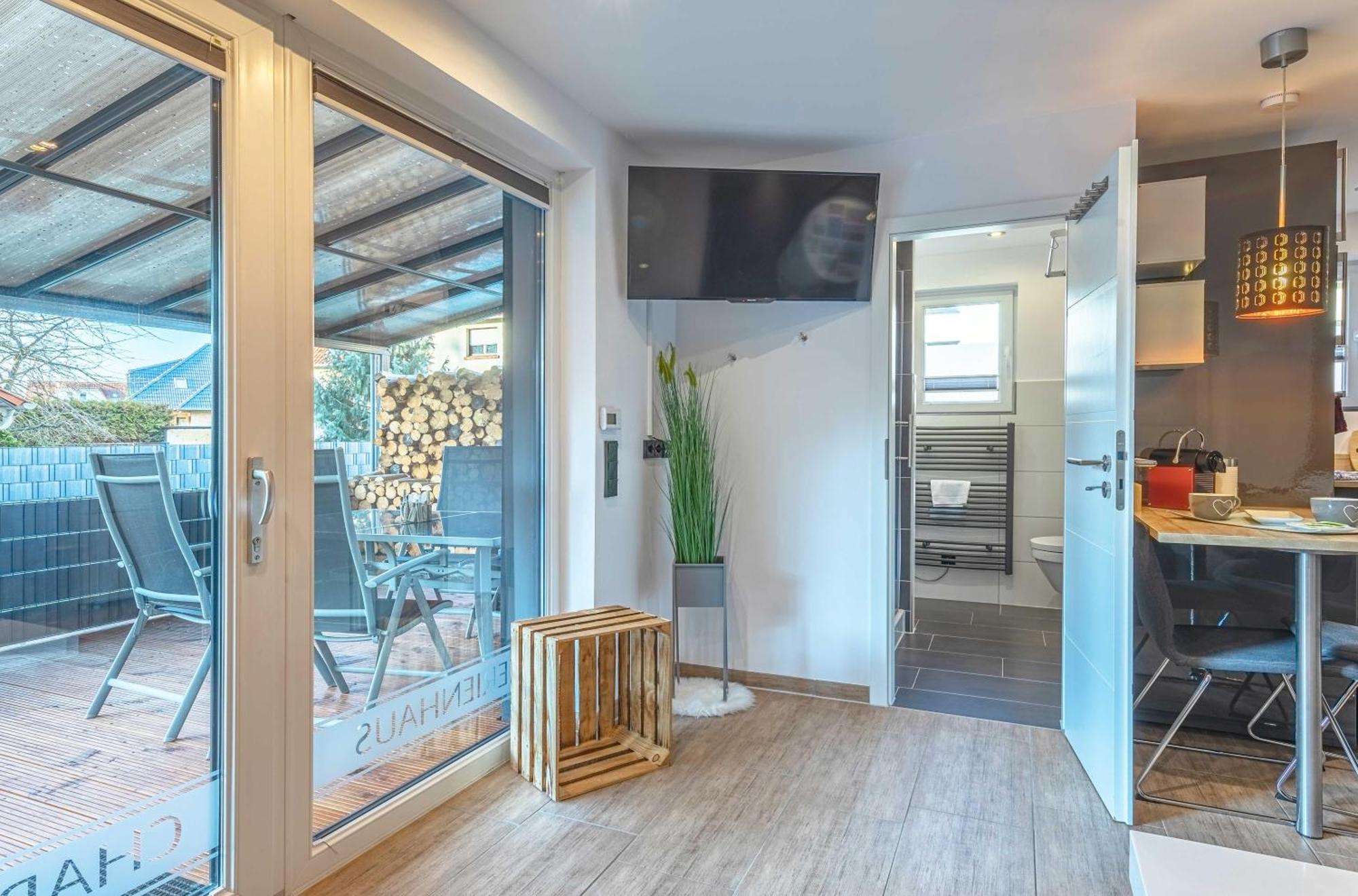 Ferienhaus Charlotta Mit Terrasse Варен Екстериор снимка